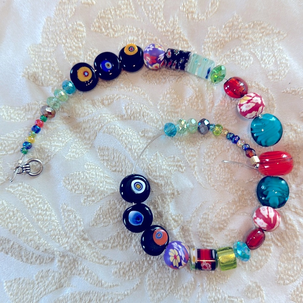 BEADS Unique Assorted Glass